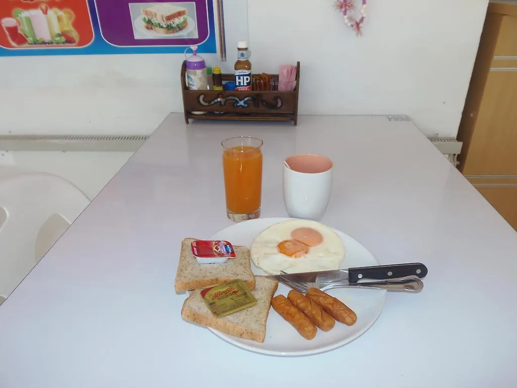 Banthai P.P. Hotel Phi Phi 2*,
