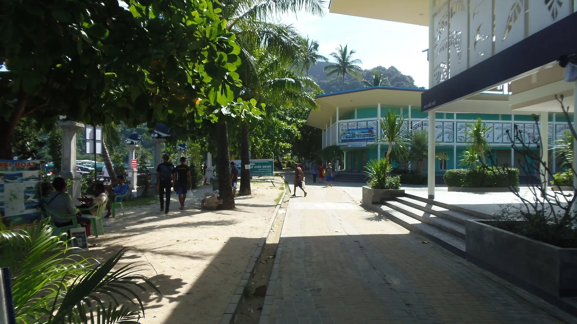 Banthai P.P. Hotel Phi Phi 2*,  Thailand