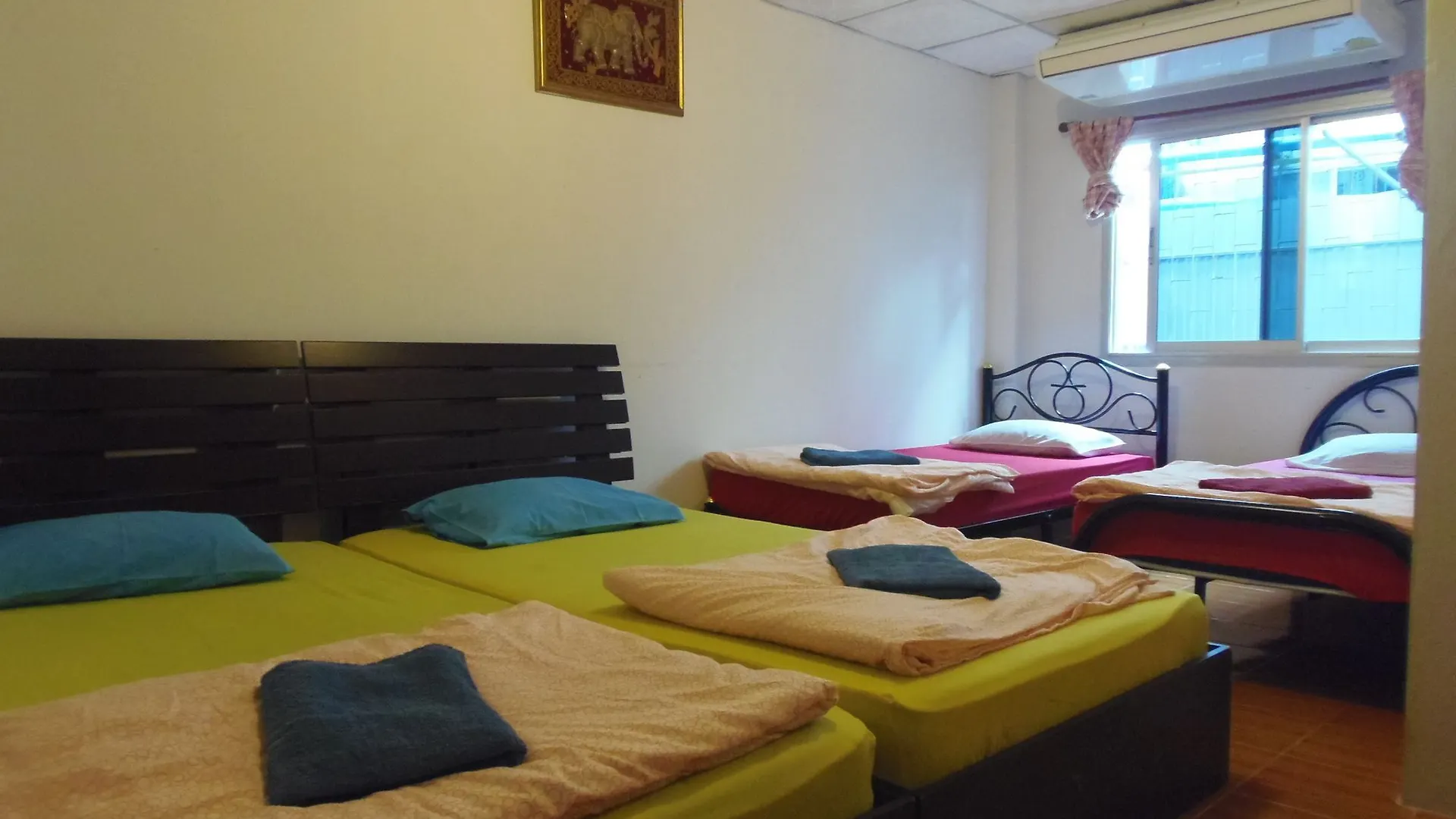 Banthai P.P. Hotel Phi Phi Gæstehus
